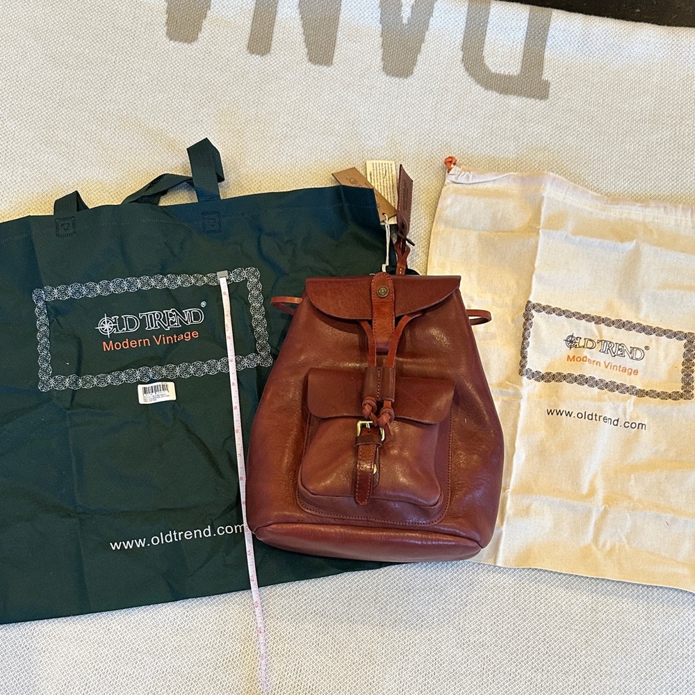 Old Trend Brown Leather Drawstring Backpack - Vintage-Inspired Women's Bag
